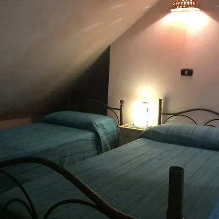 Lithos Petralia Soprana